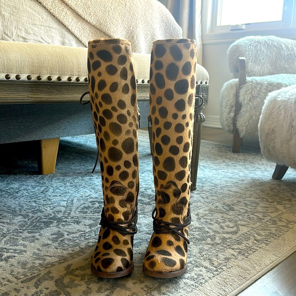 Tall boots (cow hair, I believe) and a leopard dye.